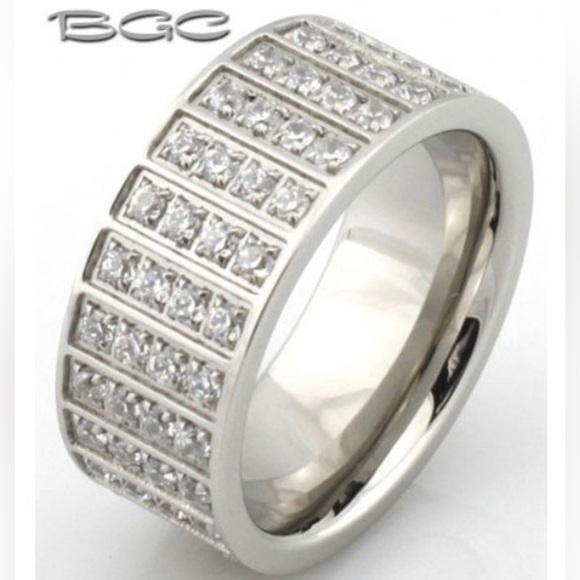 Bezel setting ring - Zircon - Chanel setting - Picture 1 of 1